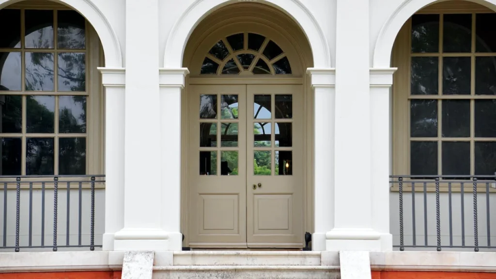 The best Door Installation services Bel Air